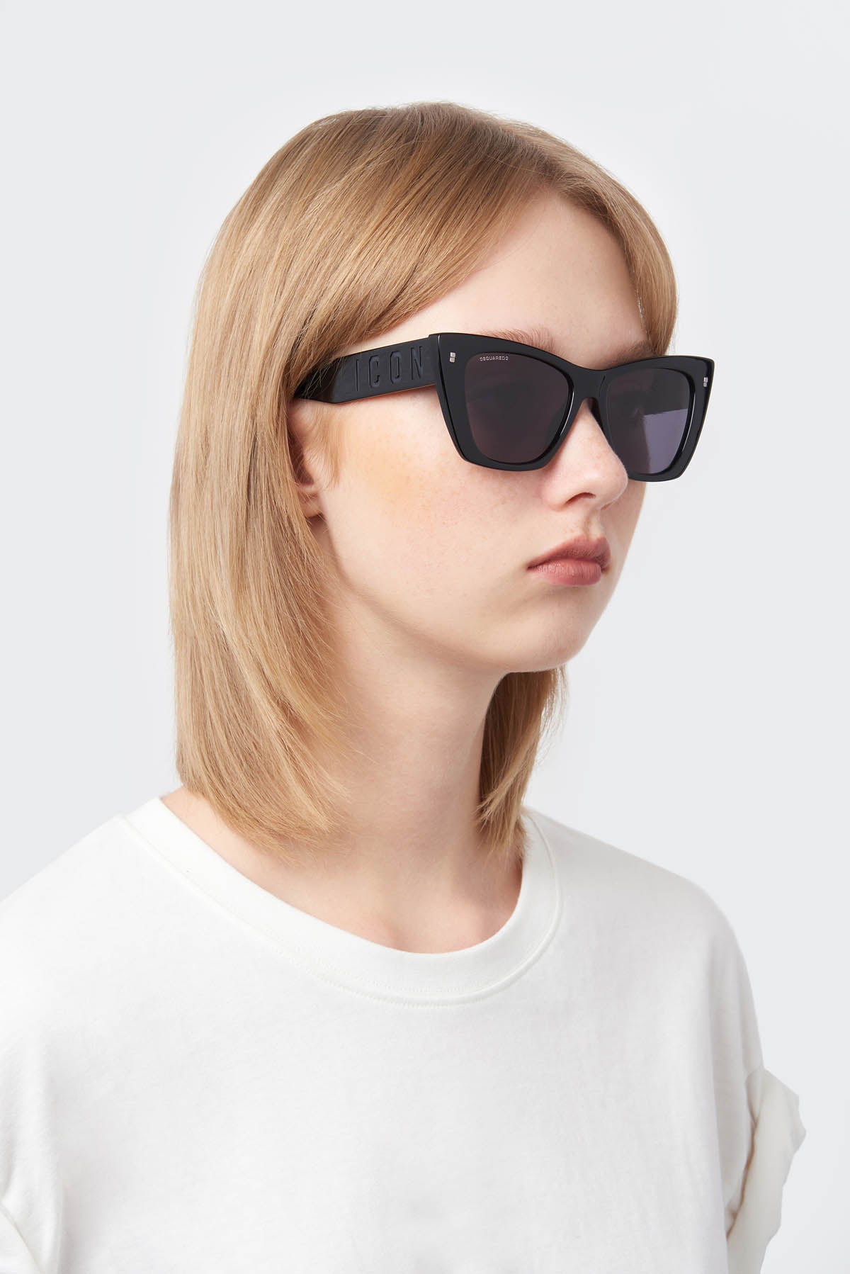 ICON 0005/S 807