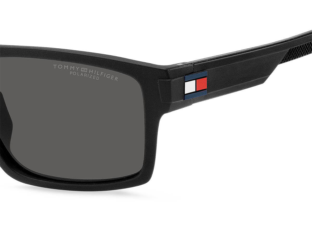 TH 1977/S 3